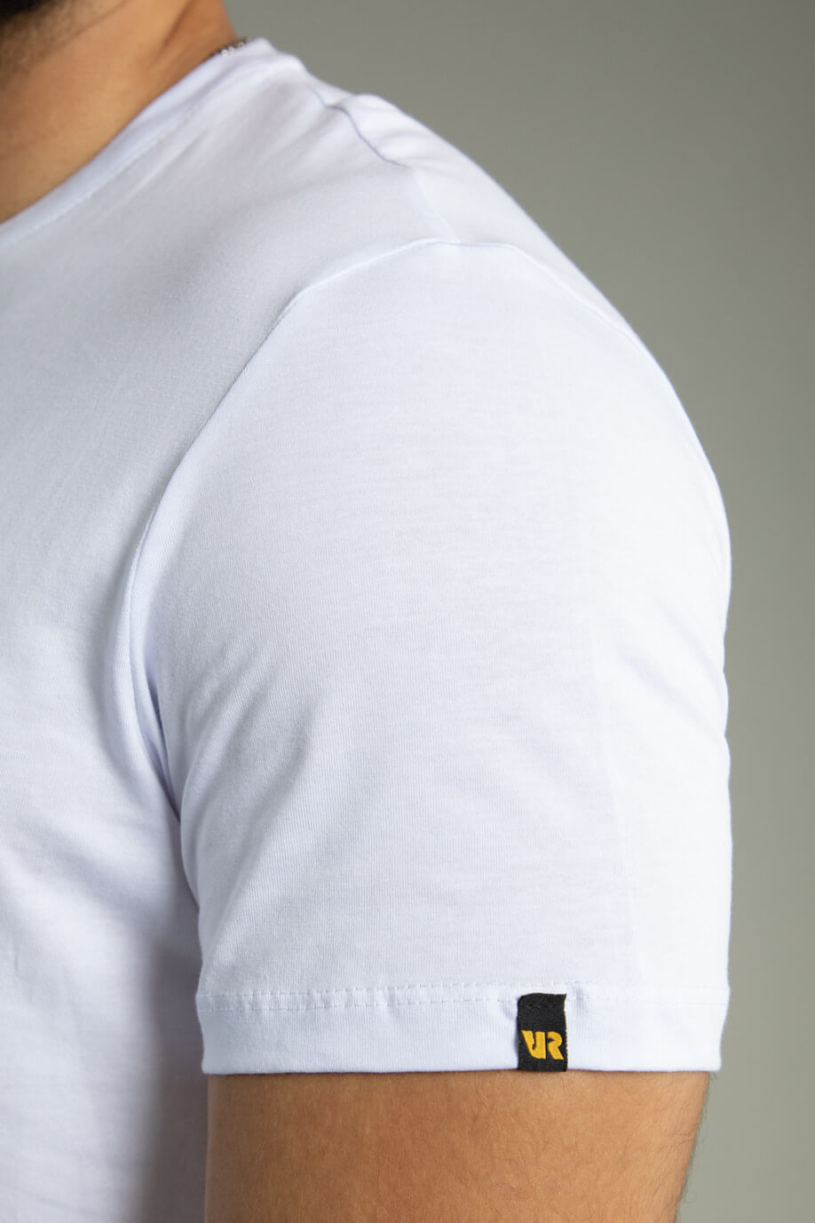 CAMISETA-VANROOST-CTBH005-2302251AB-BLANCO_6.jpg
