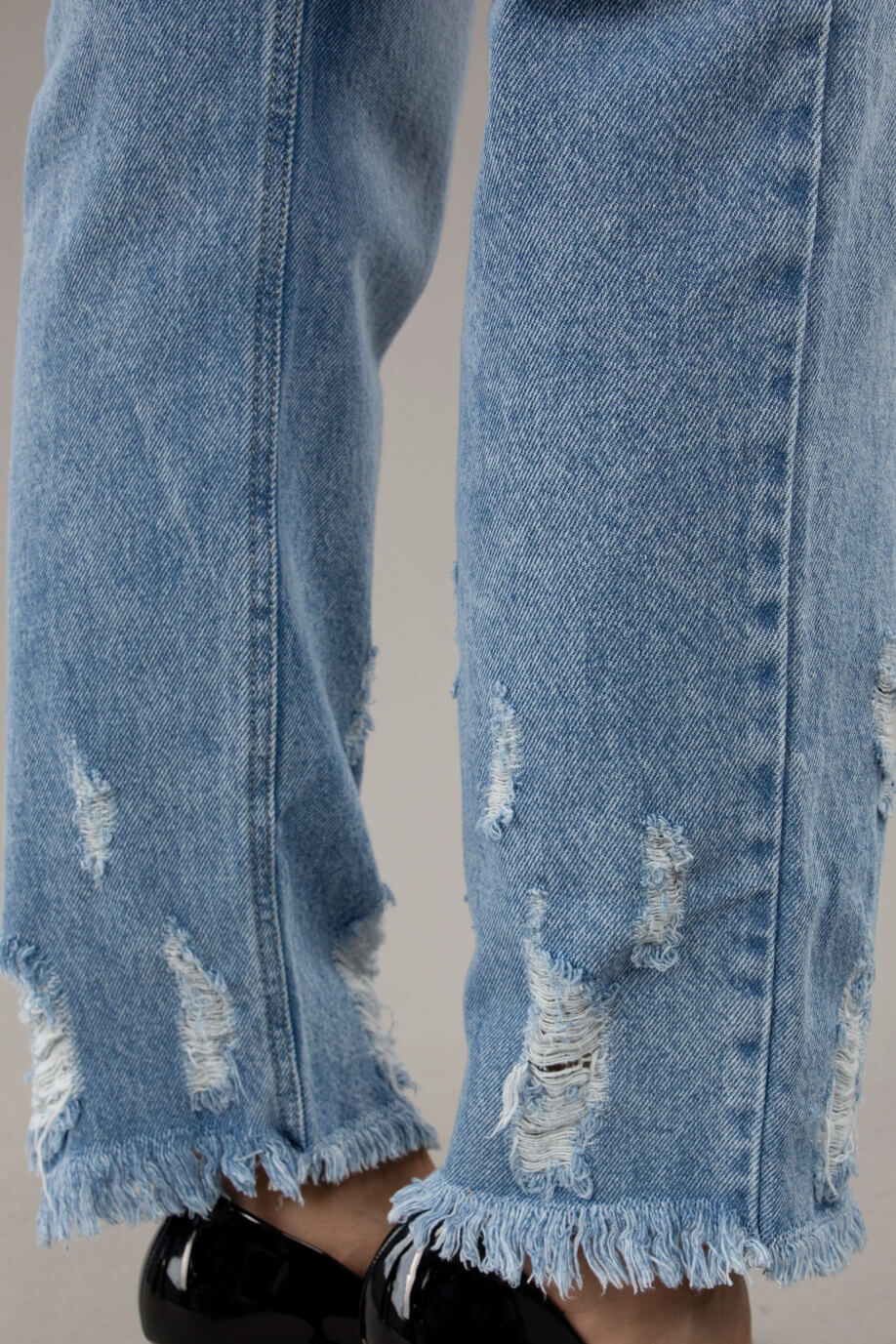 JEAN-BACKSTAGE-JNMF138-REG-Z243-AZ-CLARO_6.jpg