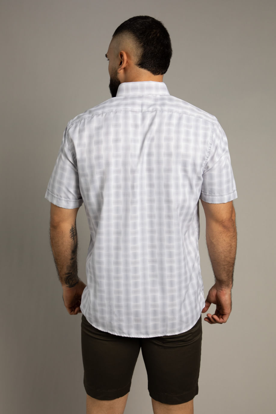 CAMISA-KALENDAR-CMSH083-18279-GRIS_2.jpg