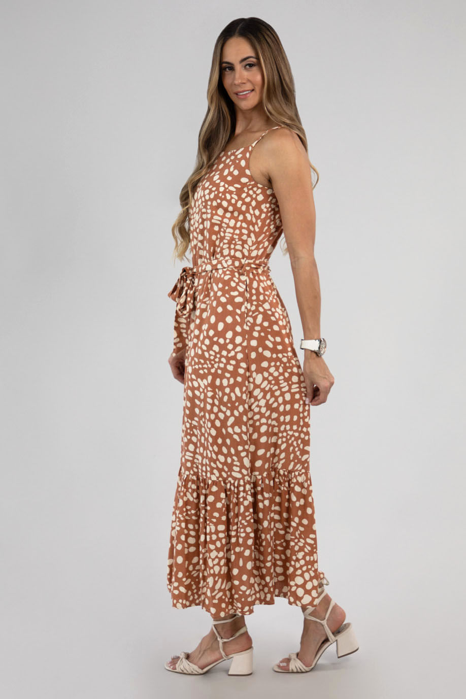 VESTIDO-ADAS-VSSF141-VJ171-CAMEL_3.jpg